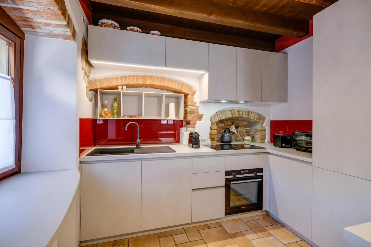 Ca' Gremal - Casa Vacanze Tra Le Colline Del Garda - Calmasino Di Bardolino Exterior foto